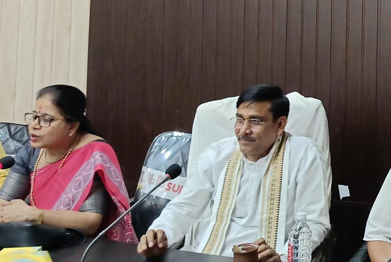 “विंध्य स्वर संध्या” कार्यक्रम को लेकर नपाध्यक्ष श्यामसुंदर केशरी ने की बैठक