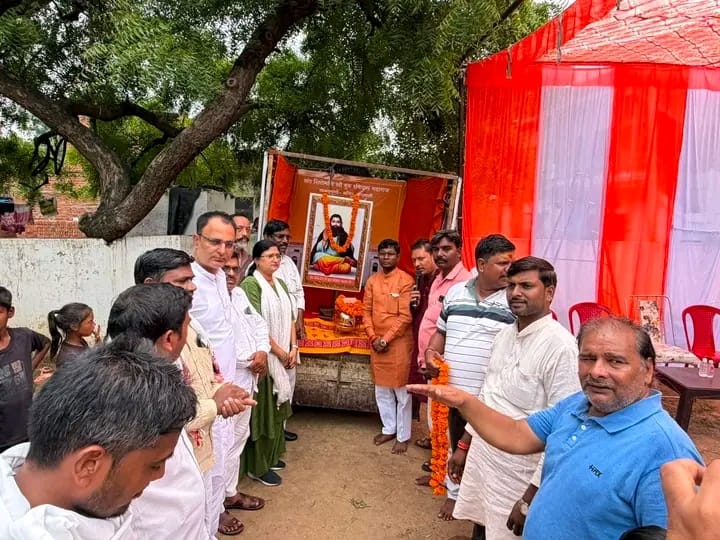 संत गुरु रविदास की 650वीं जयंती वर्ष कलश वंदन यात्रा का मीरजापुर में भव्य स्वागत, श्रद्धा और सामाजिक समरसता का दिखा संगम