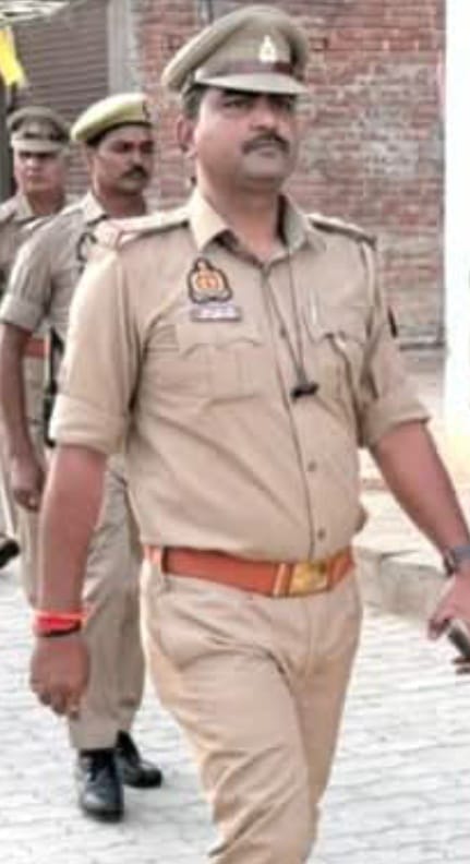 बोल बम के जयकारों से गूंज उठा विंध्याचल धाम, कांवड़ियों की सुरक्षा और सुविधा के लिए पुलिस प्रशासन पूरी तरह मुस्तैद