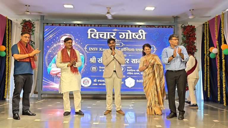 मीरजापुर की प्राचीन नौका निर्माण कला को मिला नया जीवन, संजीव सान्याल ने साझा किया INS V कौंडिन्य का समुद्री सफर